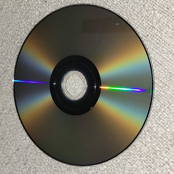 DVD: Fringe - Complete First Season - Picture 10 of 16